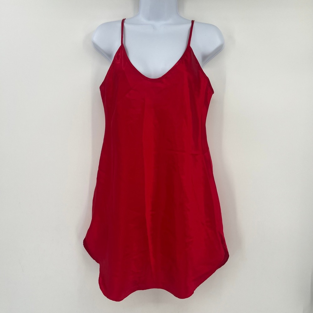 VTG Honors Intimates M Red Satin Spaghetti Strap Deep Back Nightgown Chemise